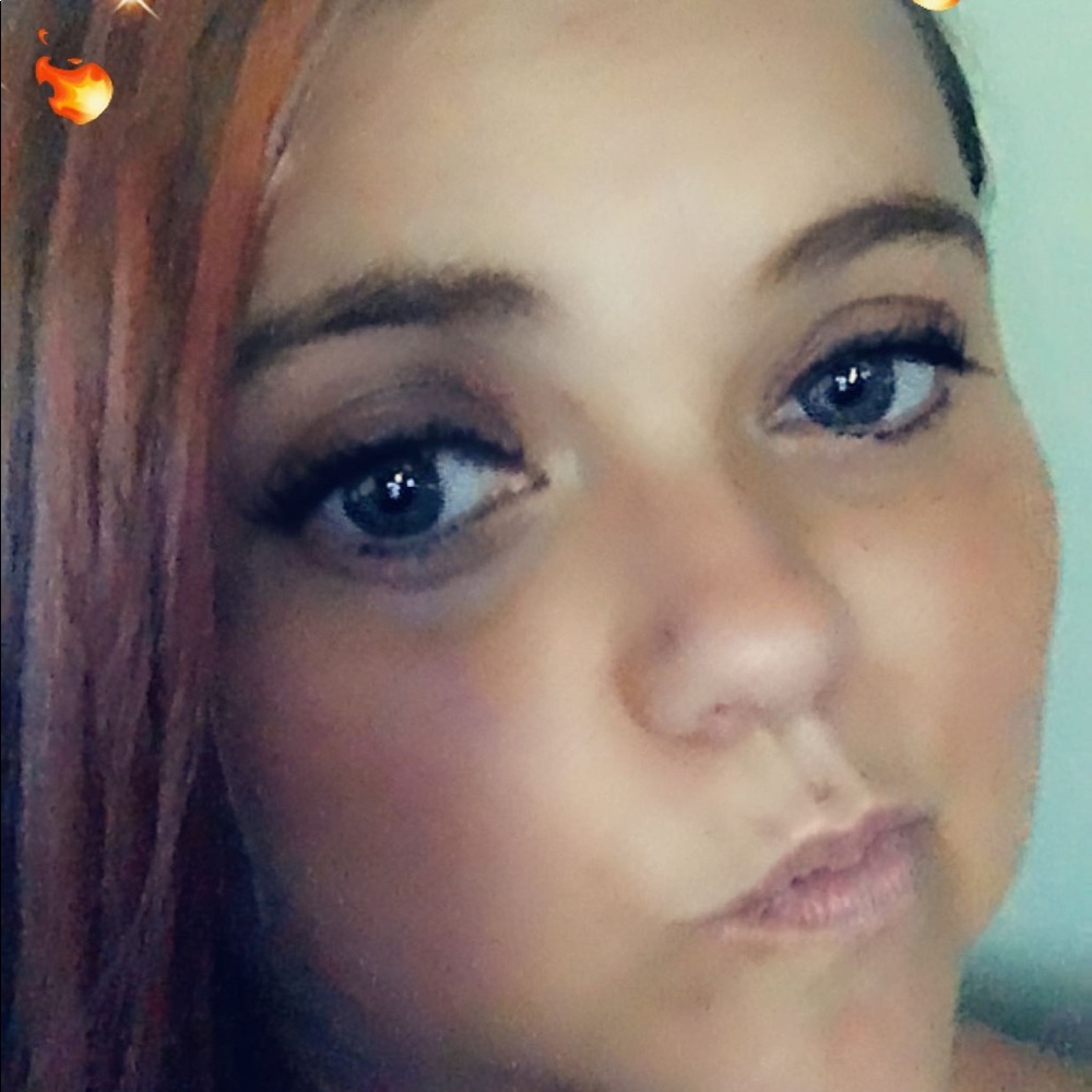 Meet your Posher, Tabitha